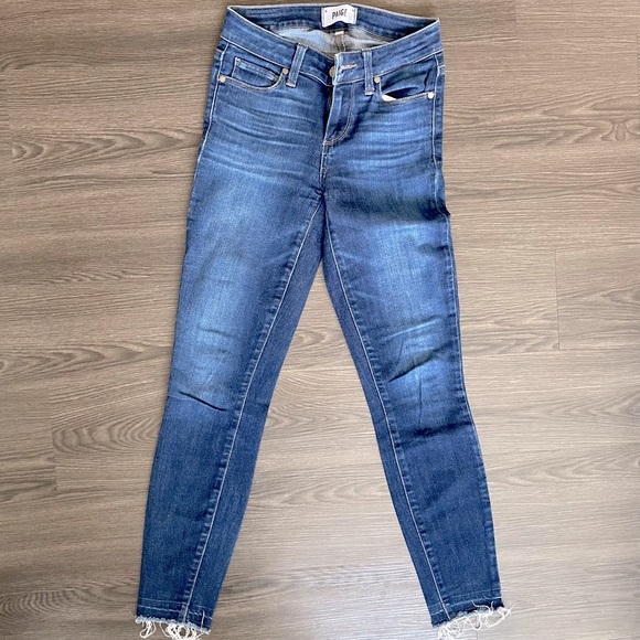 PAIGE Verdugo Ankle Skinny Jeans (24) - Picture 1 of 8